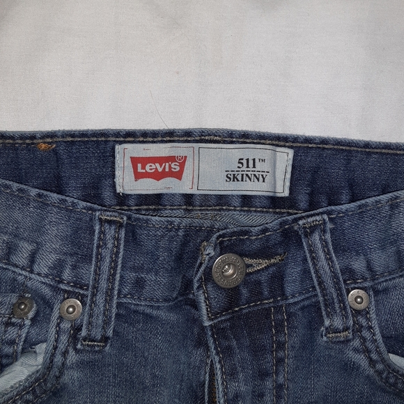 511 Levi Jeans - Picture 2 of 4